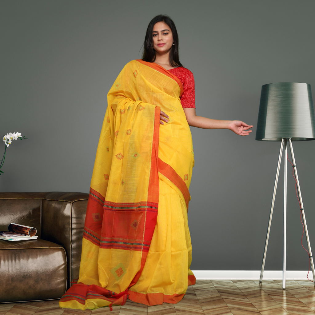 Buy Trenddist Pure Cotton Handloom Tant Saree (Yellow) Online at Best  Prices in India - JioMart.