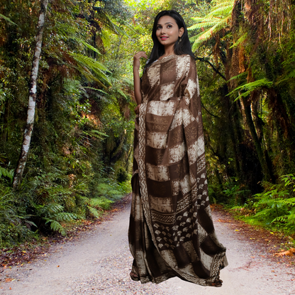Jute  Silk  Saree with Digital print and Light Brown colour