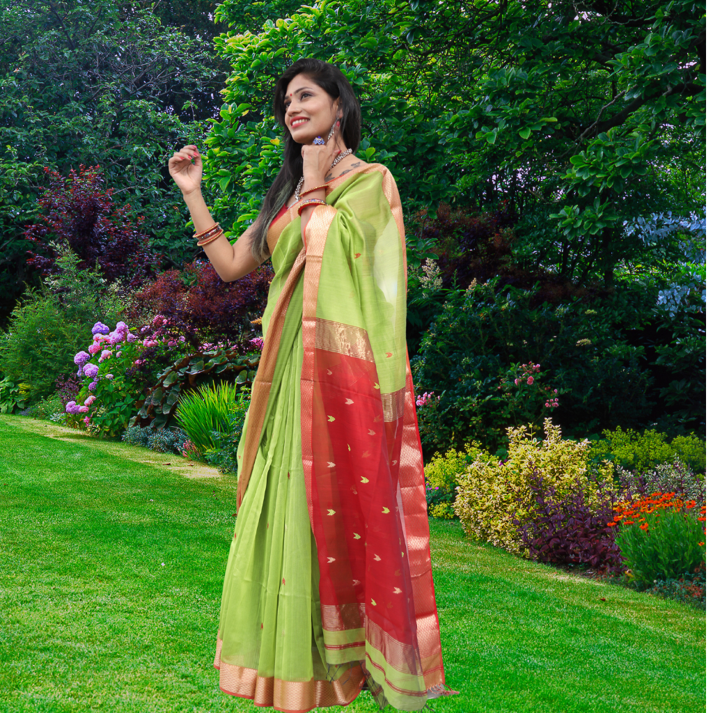 Maheshwari Silk by Cotton Arrow Bootie Parrot Green Saree